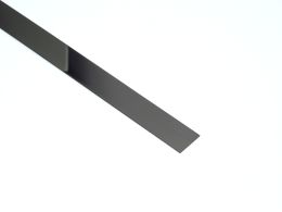 Płaskownik stalowy czarny błyszczący  0.6x1.0x270 cm IS10